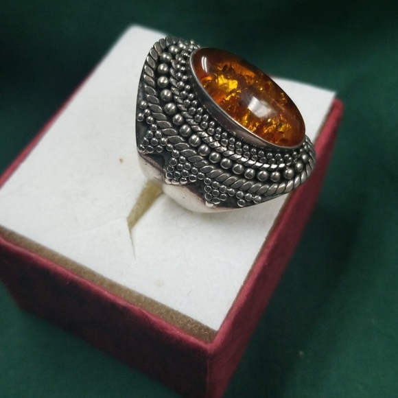 Amber and sterling ring - Picture 2 of 5